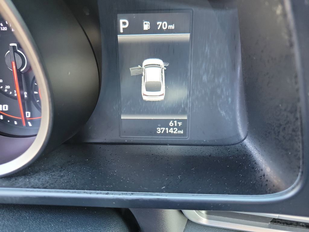 Certified 2023 Hyundai Elantra SEL image 27