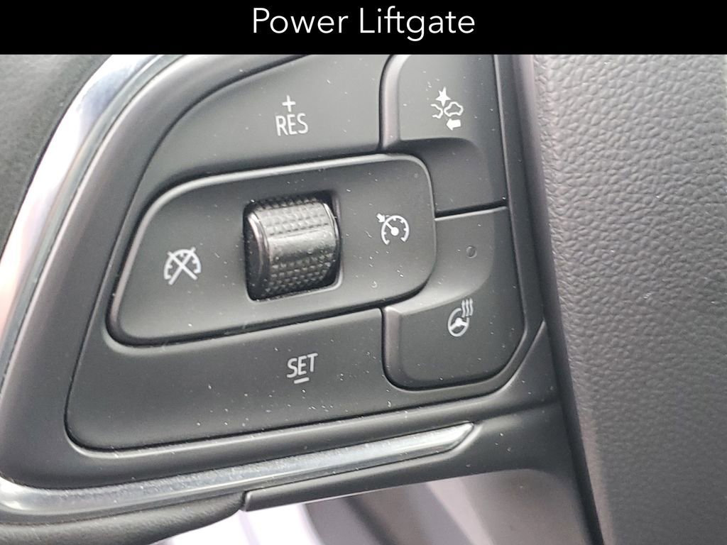 Used 2024 Buick Envista Sport Touring w/ Convenience II Package FWD image 9