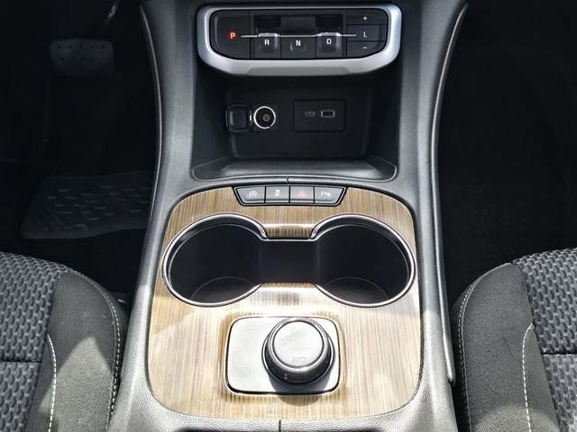 Used 2020 GMC Acadia SLE image 16