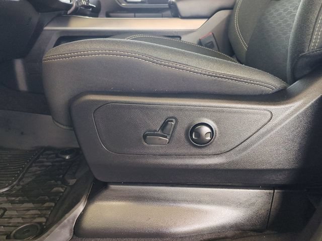 Used 2025 RAM 1500 Big Horn AWD/4WD image 23