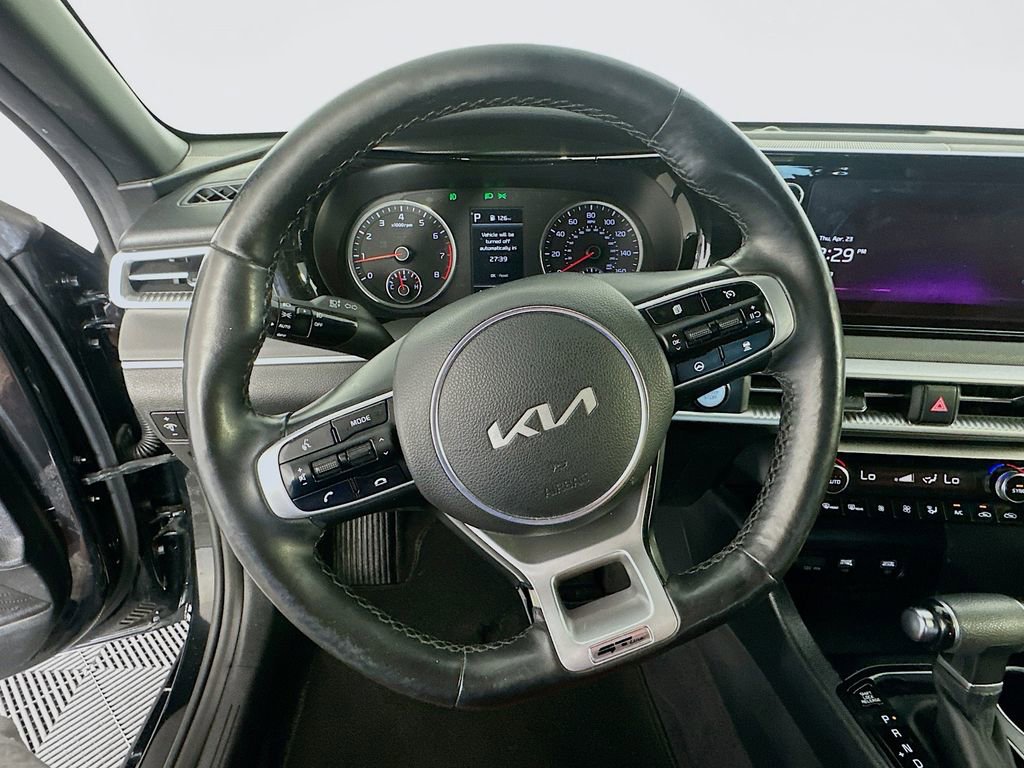 Used 2023 Kia K5 GT-Line AWD/4WD image 11