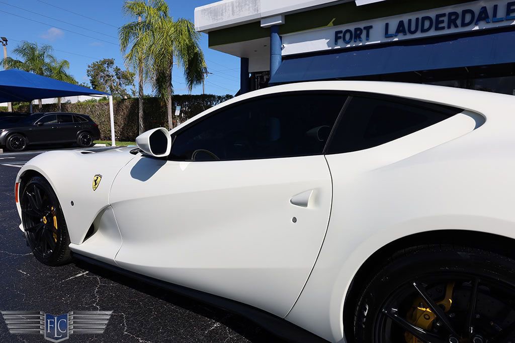 Used 2020 Ferrari 812 Superfast image 11