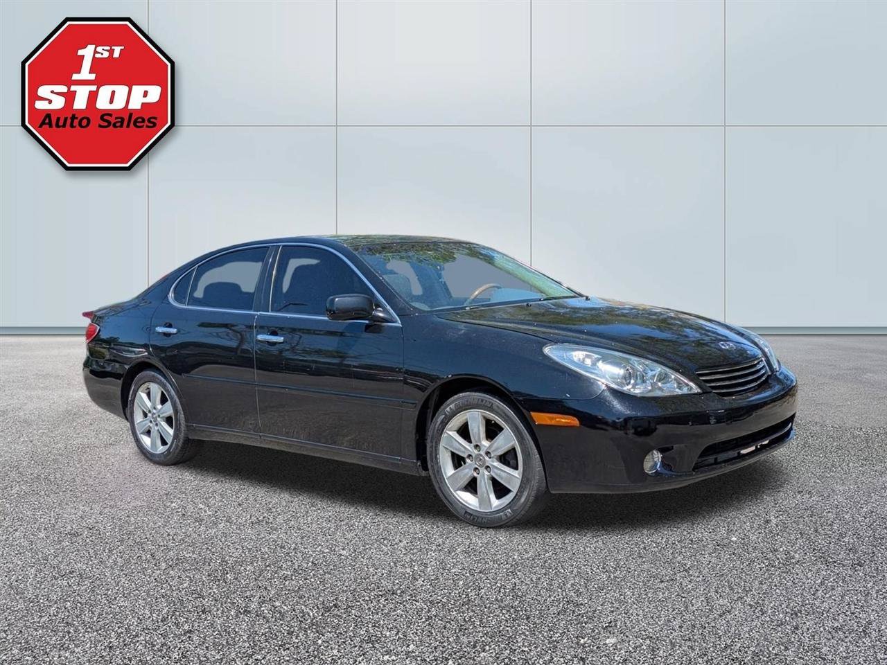 Used 2005 Lexus ES 330 FWD image 1