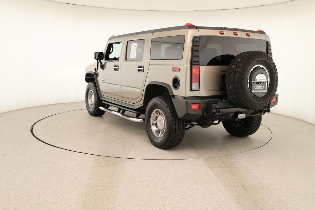 Used 2005 HUMMER H2 w/ Preferred Equipment Group image 4
