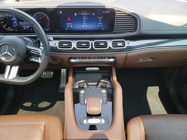 Used 2024 Mercedes-Benz GLS 450 4MATIC image 17