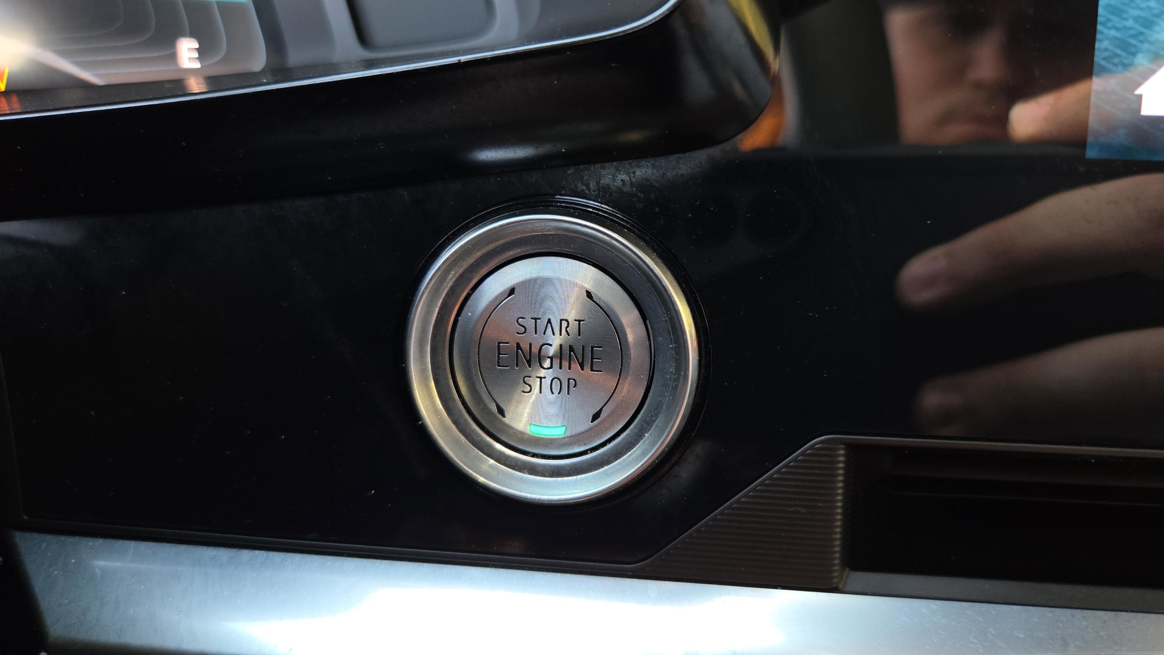 Used 2024 Chevrolet Corvette Stingray Premium Conv RWD image 26