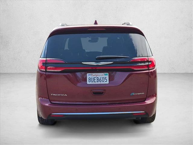 Used 2021 Chrysler Pacifica Limited w/ Uconnect Theater Family Group FWD image 6