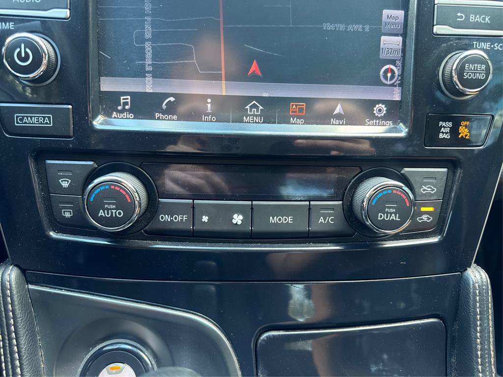 Used 2017 Nissan Maxima 3.5 SV FWD image 23