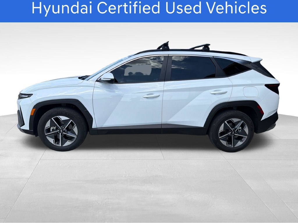 Certified 2025 Hyundai Tucson SEL AWD/4WD image 2
