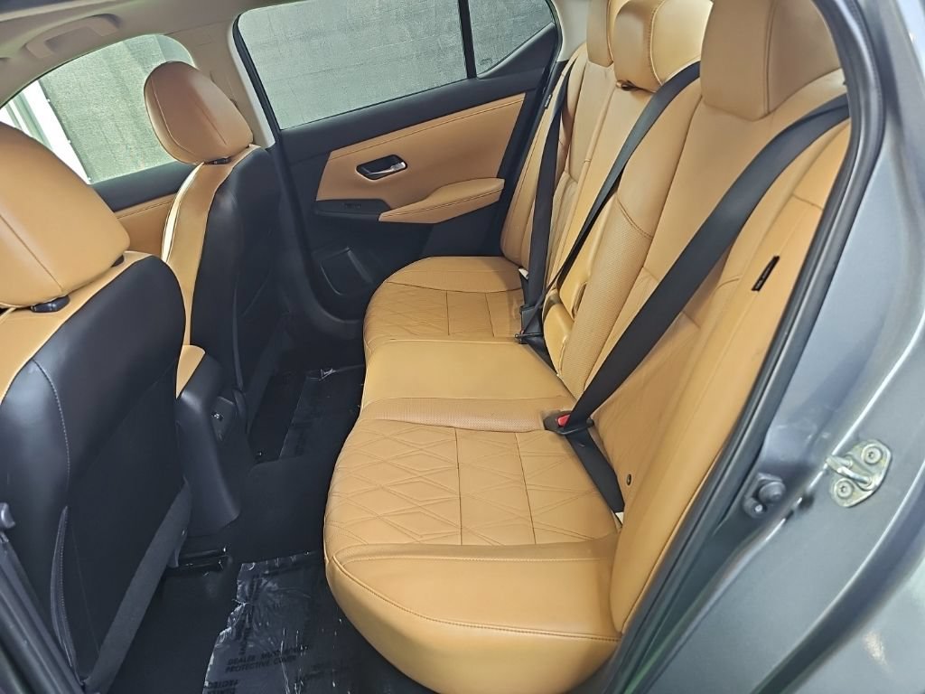 Used 2020 Nissan Sentra SV w/ SV Premium Package FWD image 40