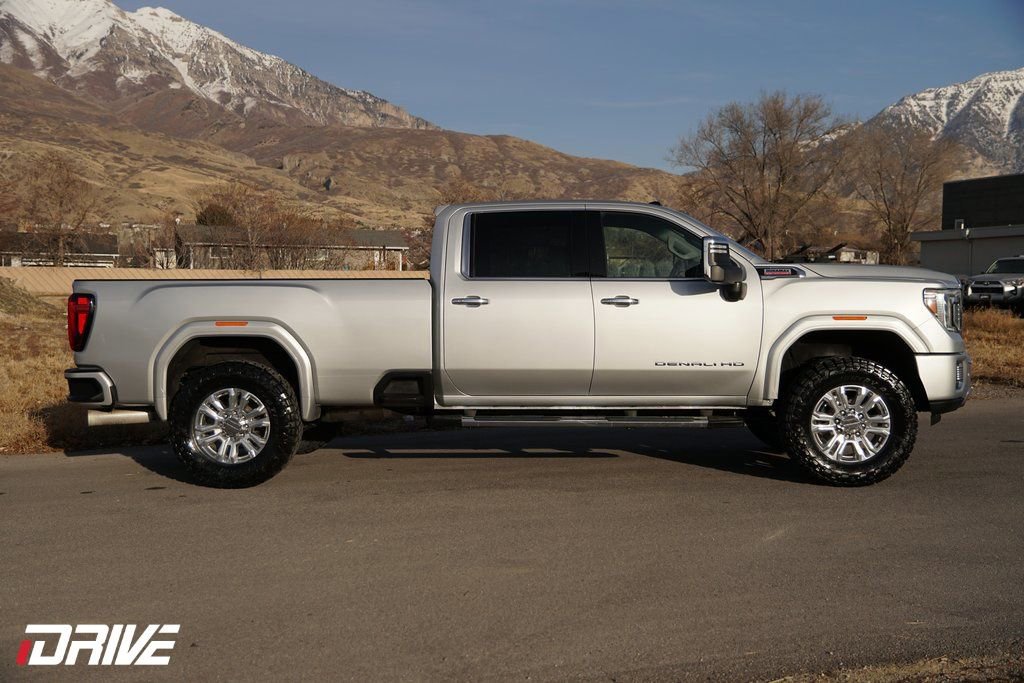 Used 2022 GMC Sierra 3500 Denali image 12