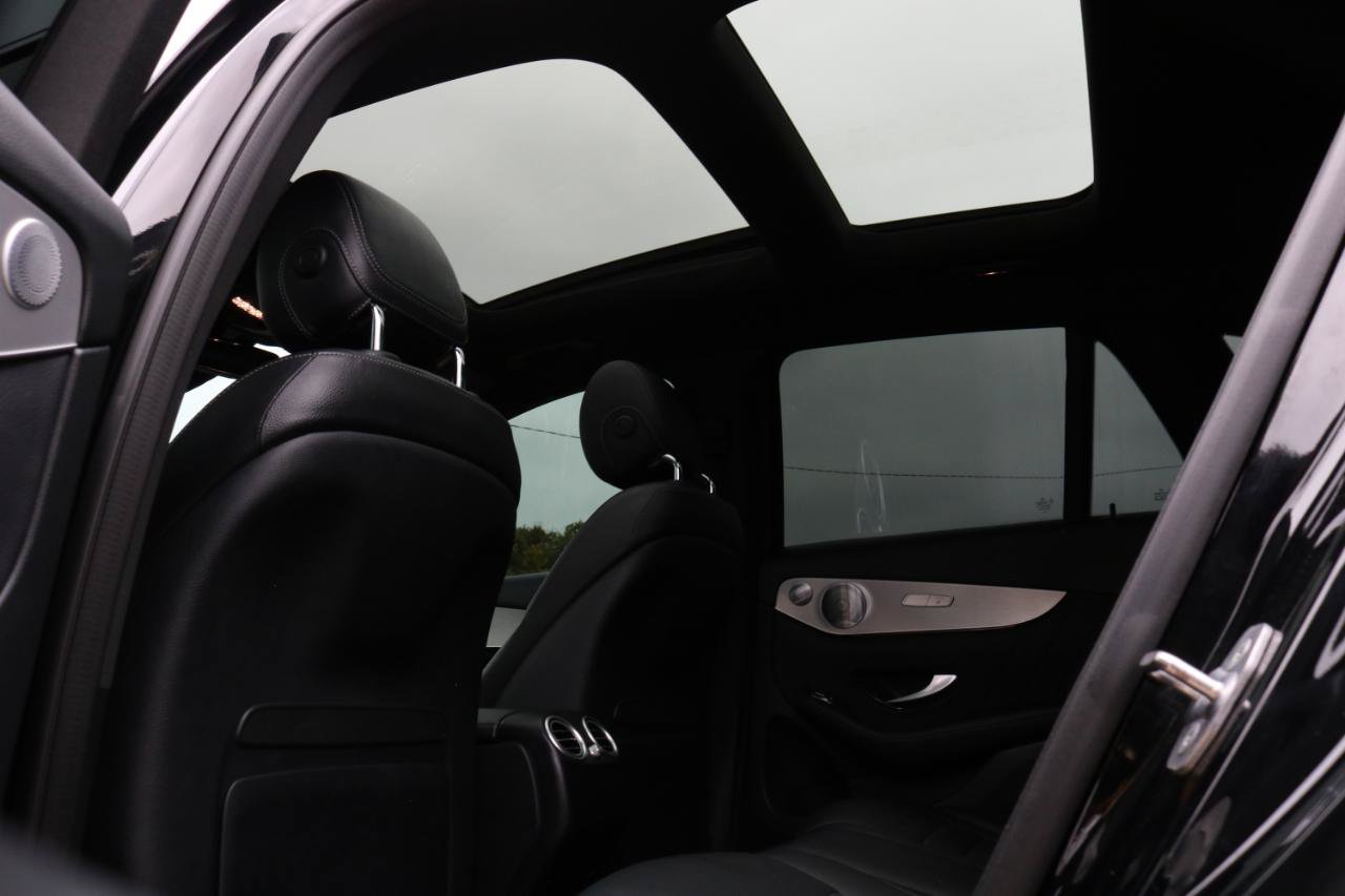 Used 2020 Mercedes-Benz GLC 300 4MATIC image 52