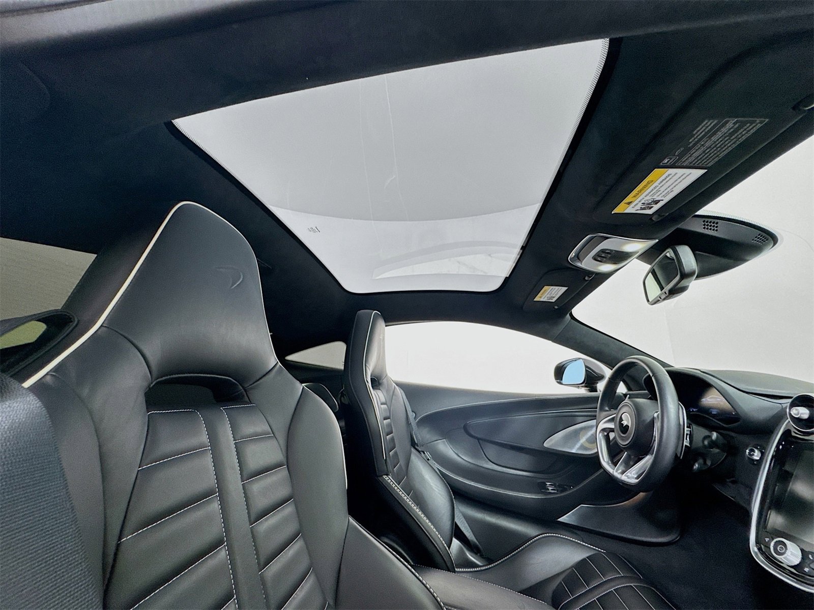 Used 2025 McLaren GTS image 25