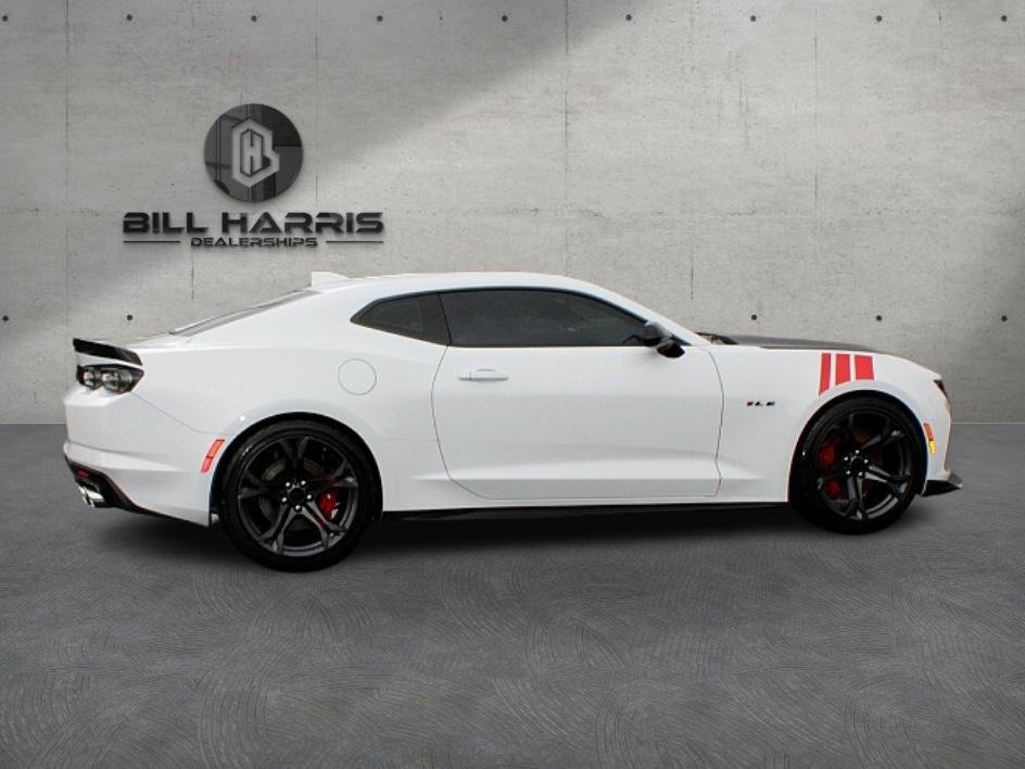 Used 2019 Chevrolet Camaro SS image 4