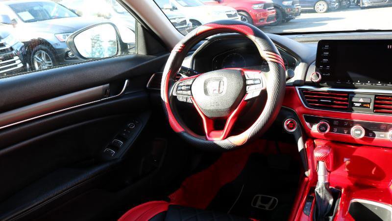 Used 2018 Honda Accord LX image 17