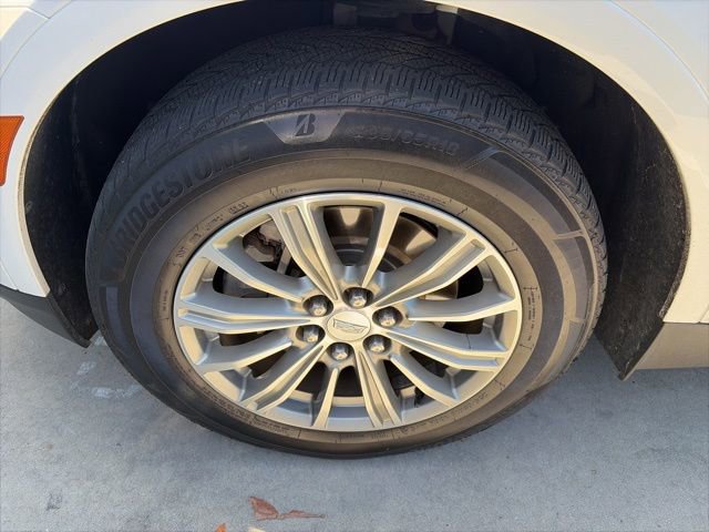 Used 2018 Cadillac XT5 Luxury w/ Driver Awareness Package image 5