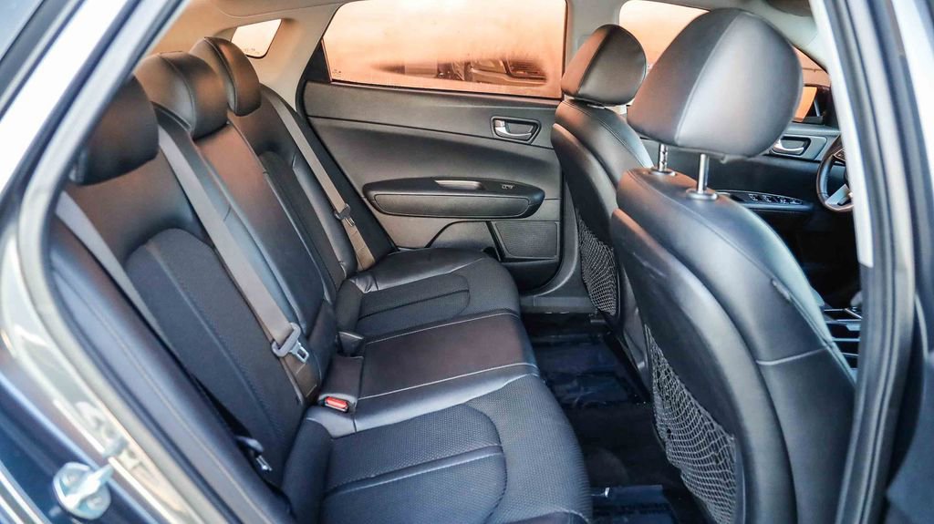 Used 2020 Kia Optima S FWD image 19