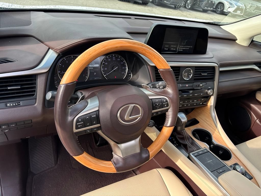 Certified 2020 Lexus RX 350L FWD w/ Premium Package image 13