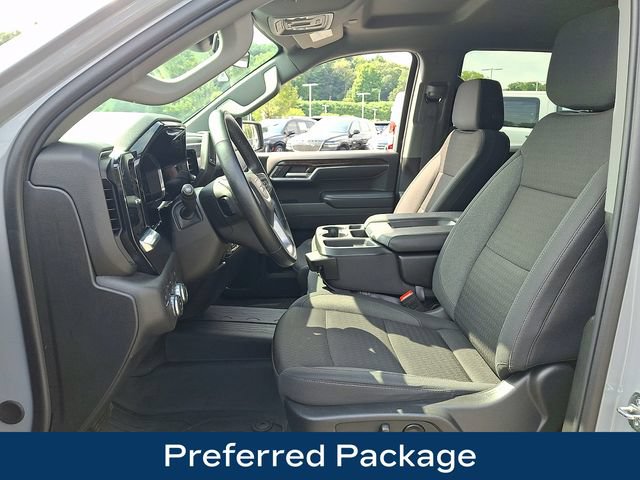 Used 2024 GMC Sierra 1500 SLE w/ Preferred Package AWD/4WD image 2