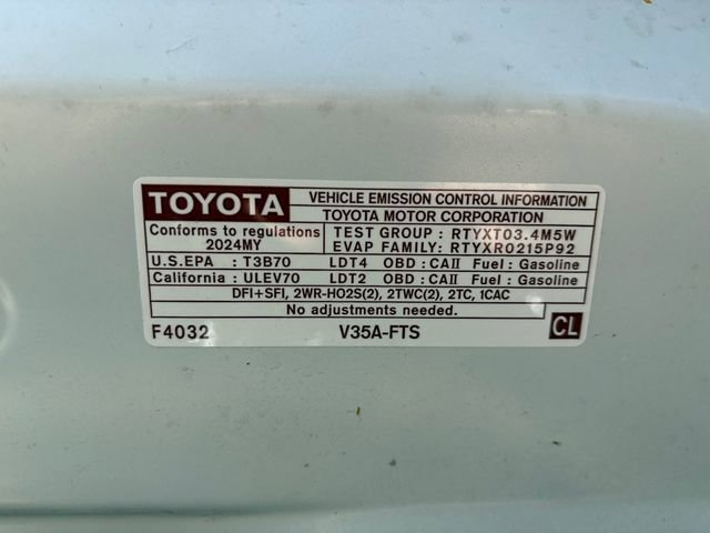 Used 2024 Toyota Tundra SR5 w/ SR5 Convenience Package AWD/4WD image 10