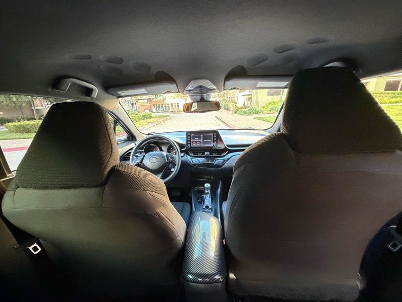 Used 2019 Toyota C-HR LE FWD image 36