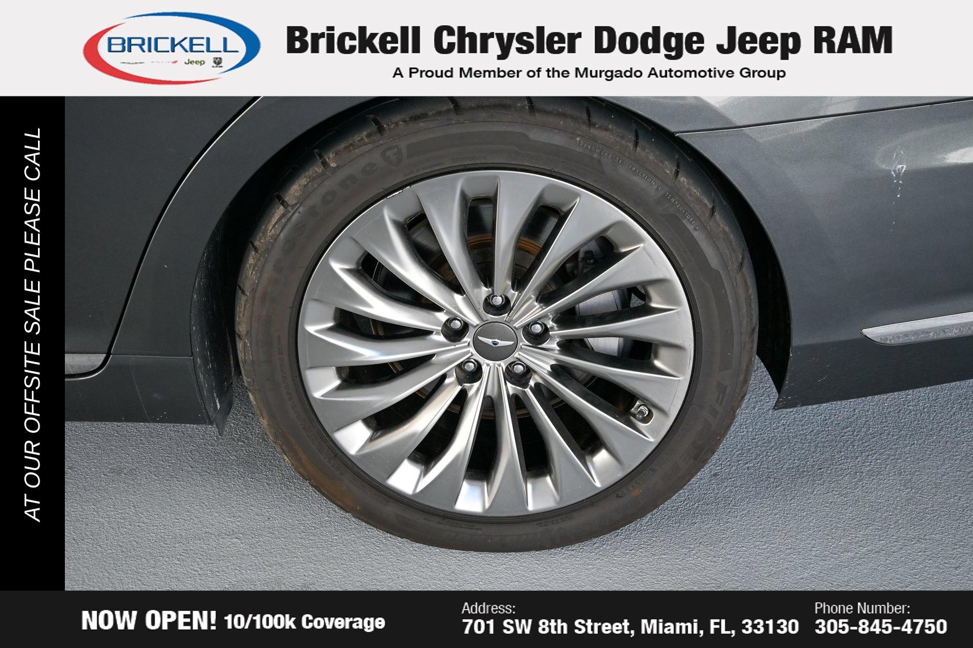 Used 2017 Genesis G90 3.3T Premium RWD image 40