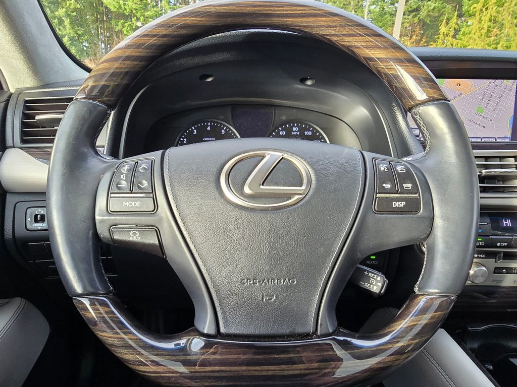 Used 2014 Lexus LS 460 image 16