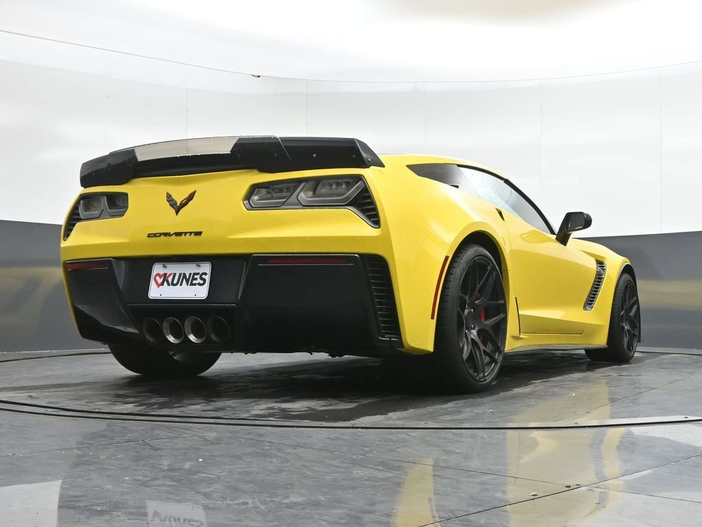 Used 2016 Chevrolet Corvette Z06 w/ Z07 Performance Package image 36