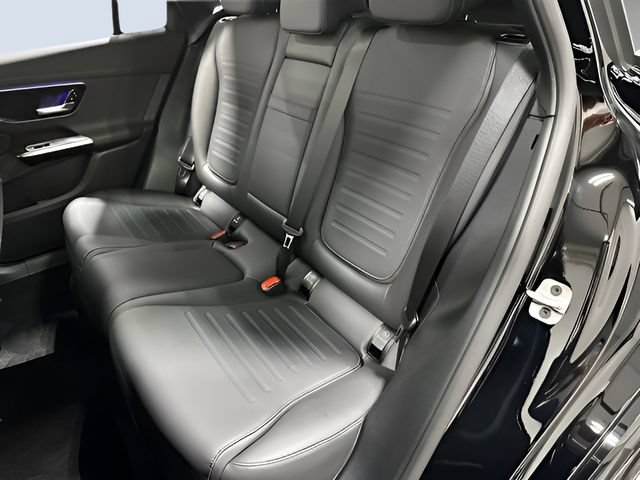 Used 2026 Mercedes-Benz GLC 300 4MATIC image 22