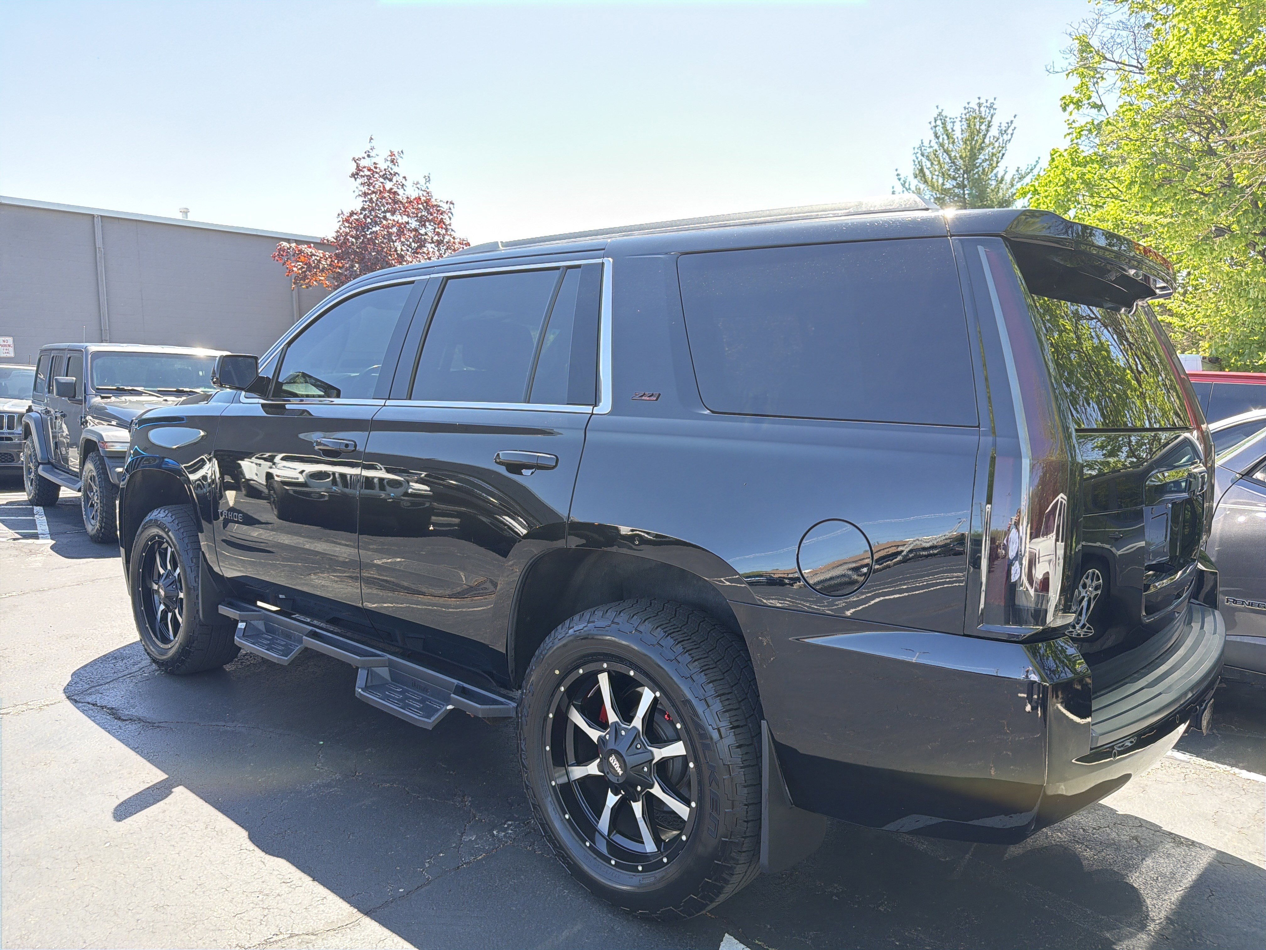 Used 2017 Chevrolet Tahoe LT AWD/4WD image 5