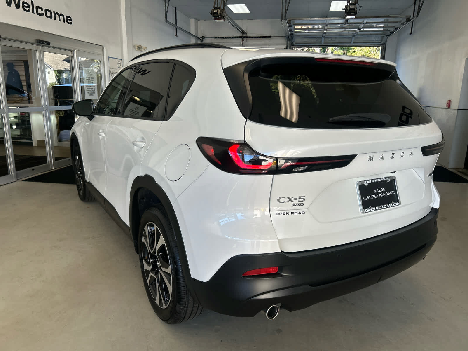 Used 2026 MAZDA CX-5 Preferred AWD/4WD image 3