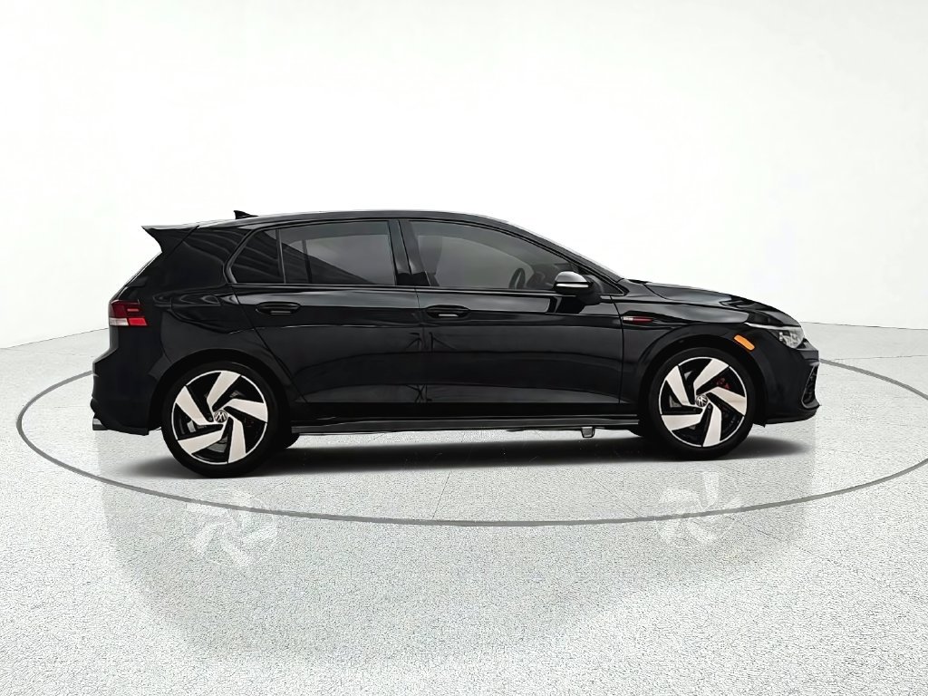 Used 2022 Volkswagen GTI SE FWD image 8