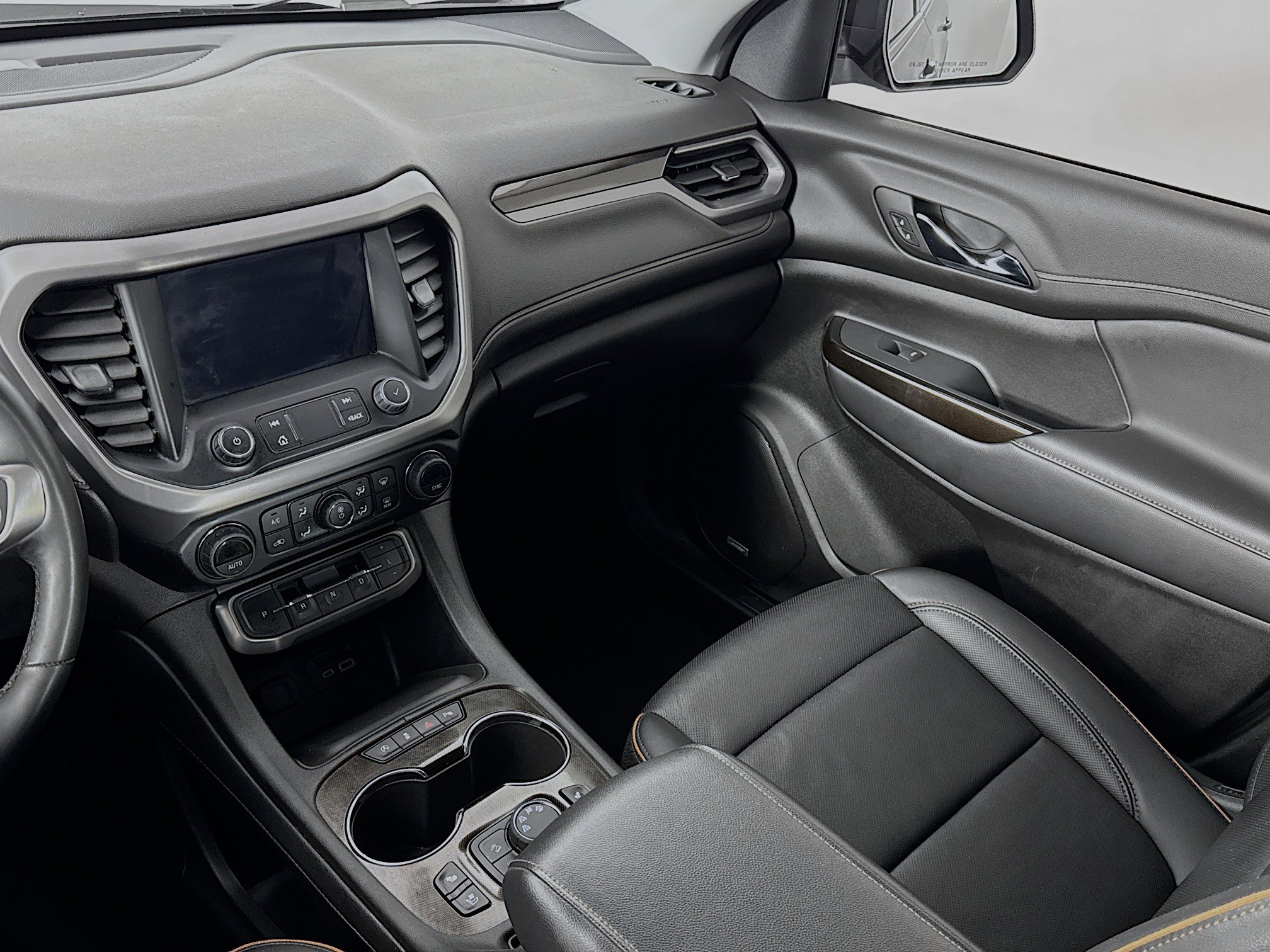 Used 2023 GMC Acadia AT4 w/ Technology Package image 24