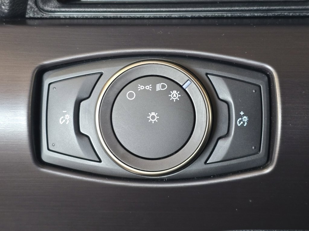 Used 2018 Ford Mustang Shelby GT350 w/ Electronics Package image 27