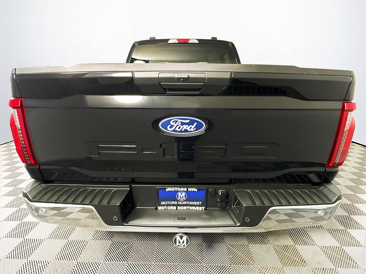 Used 2025 Ford F150 XLT w/ Equipment Group 301A Standard image 8