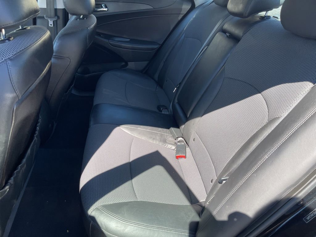 Used 2013 Hyundai Sonata SE image 24
