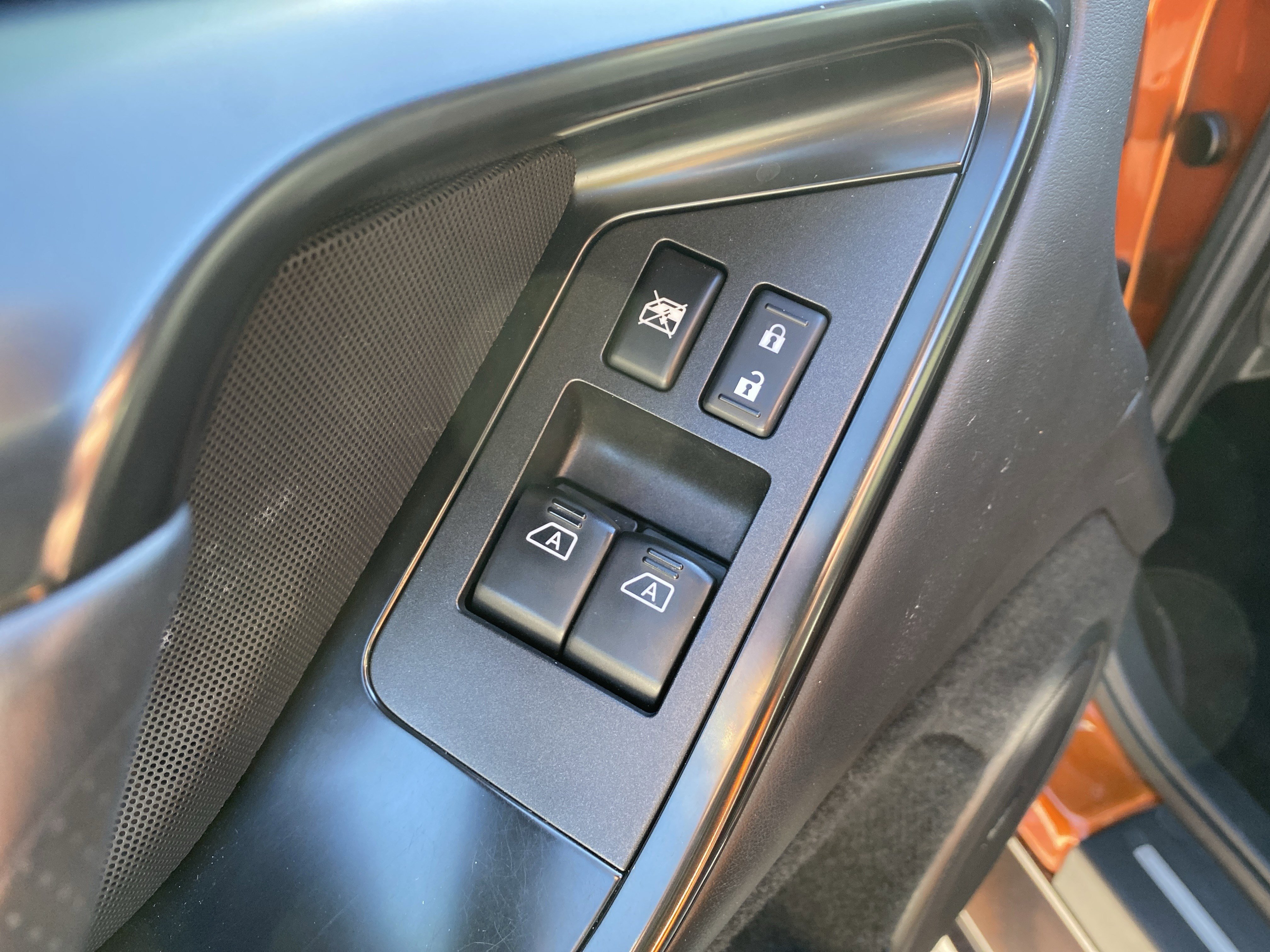 Used 2017 Nissan GT-R Premium image 24