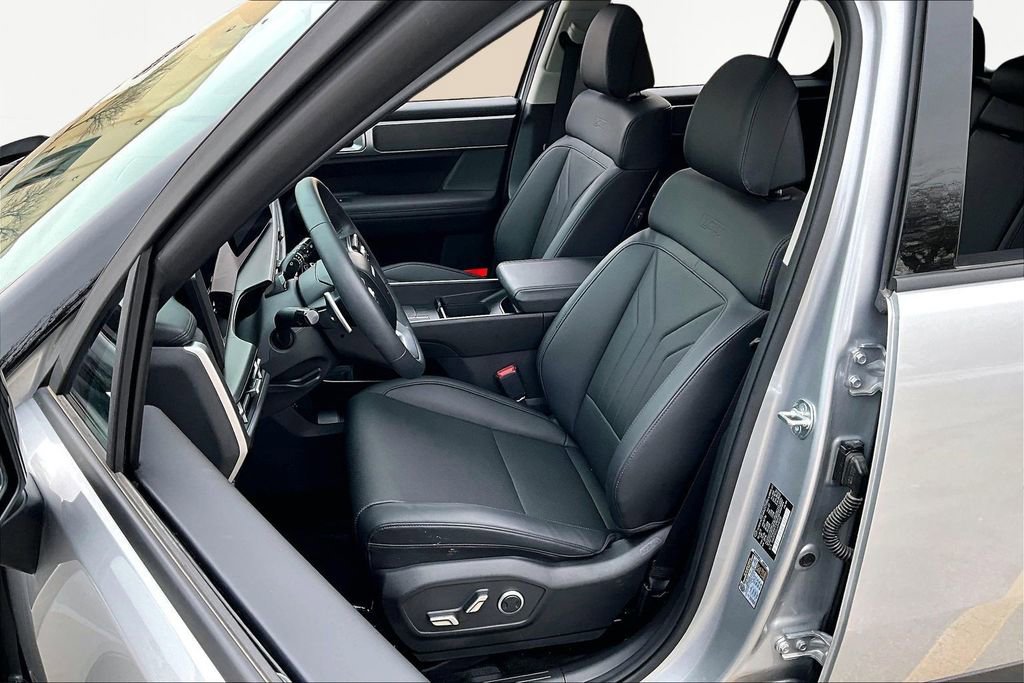 Used 2025 Hyundai Santa Fe XRT AWD/4WD image 24