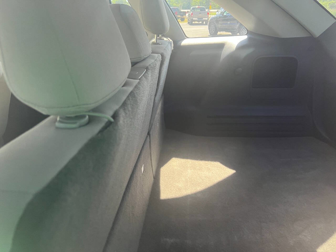 Used 2012 Ford Edge SE image 14