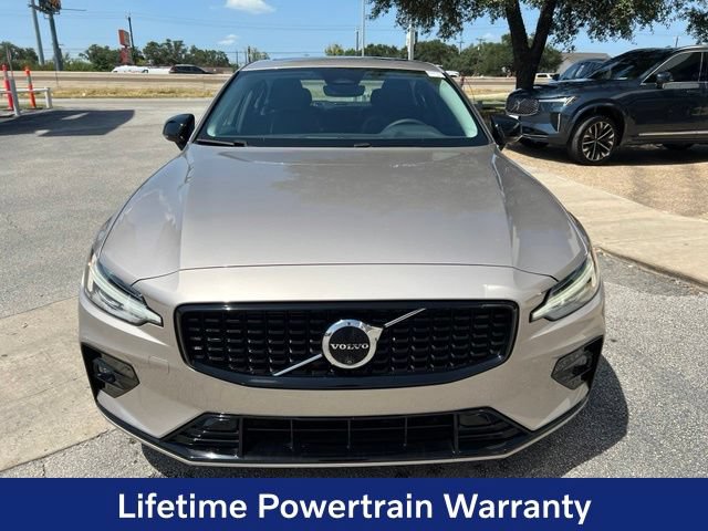 Certified 2024 Volvo S60 B5 Plus FWD image 2
