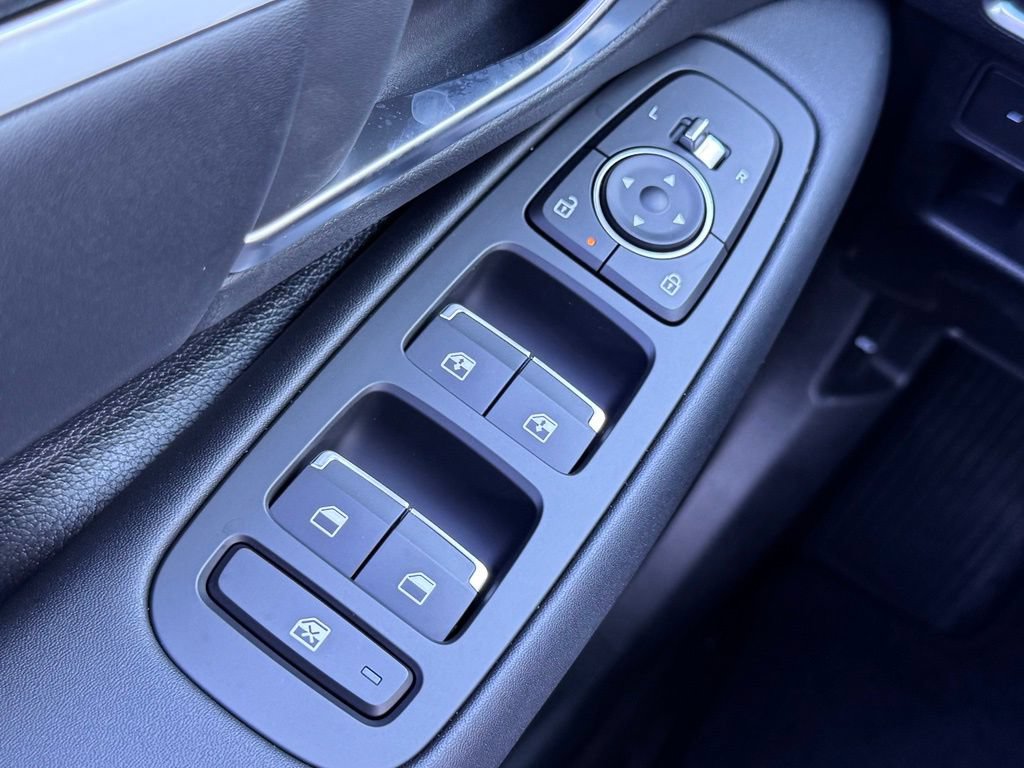 New 2026 Hyundai Sonata SEL FWD image 24