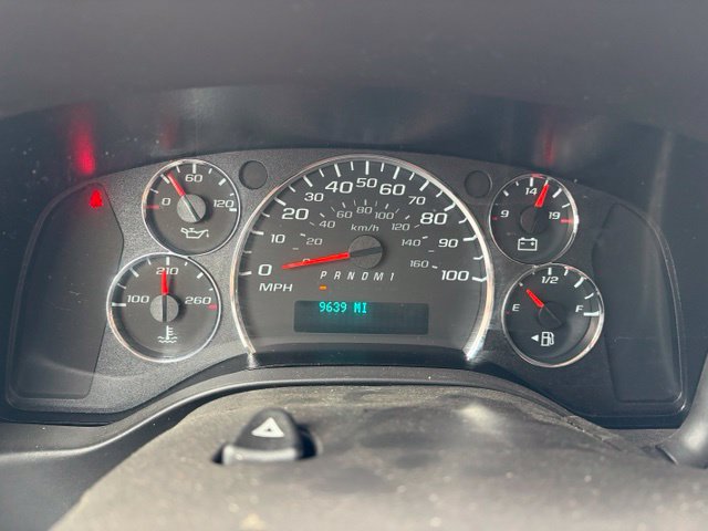 Used 2025 GMC Savana 2500 w/ Driver Convenience Package RWD image 13