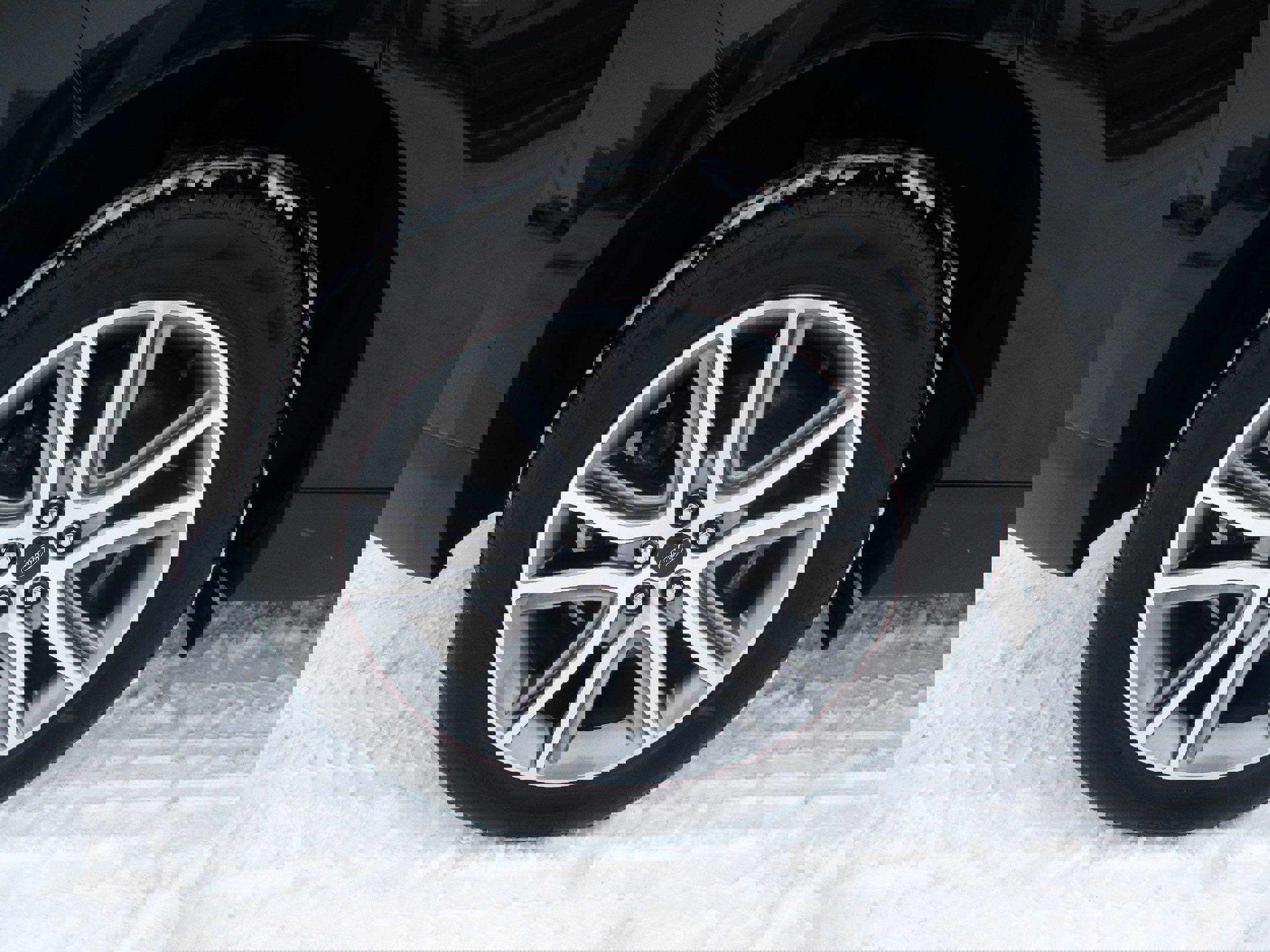 Used 2024 Ford Edge Titanium image 13