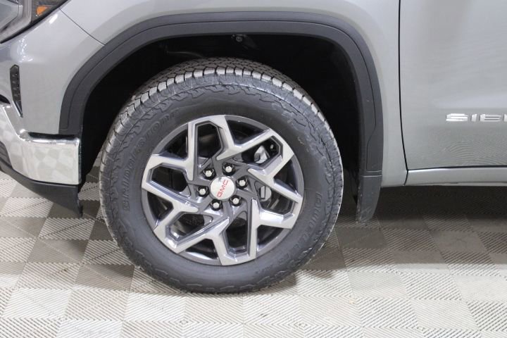 New 2026 GMC Sierra 1500 SLE image 43