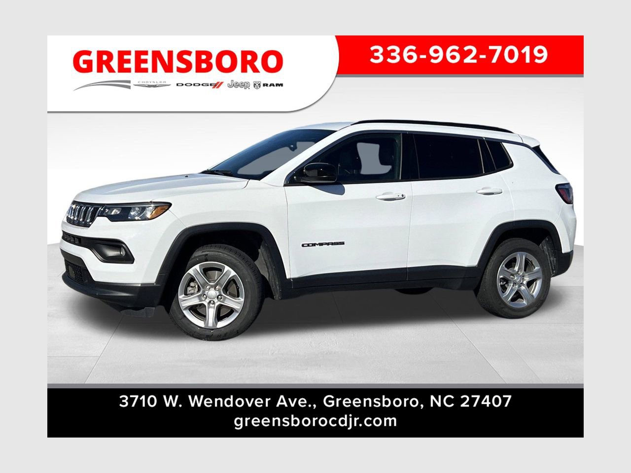 Used 2024 Jeep Compass Latitude image 1