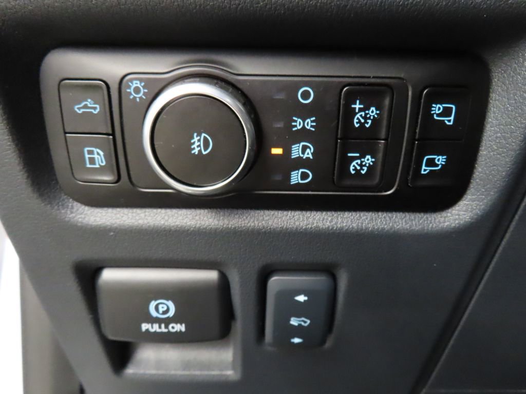 Used 2025 Ford F150 Lariat w/ Bed Utility Package image 57