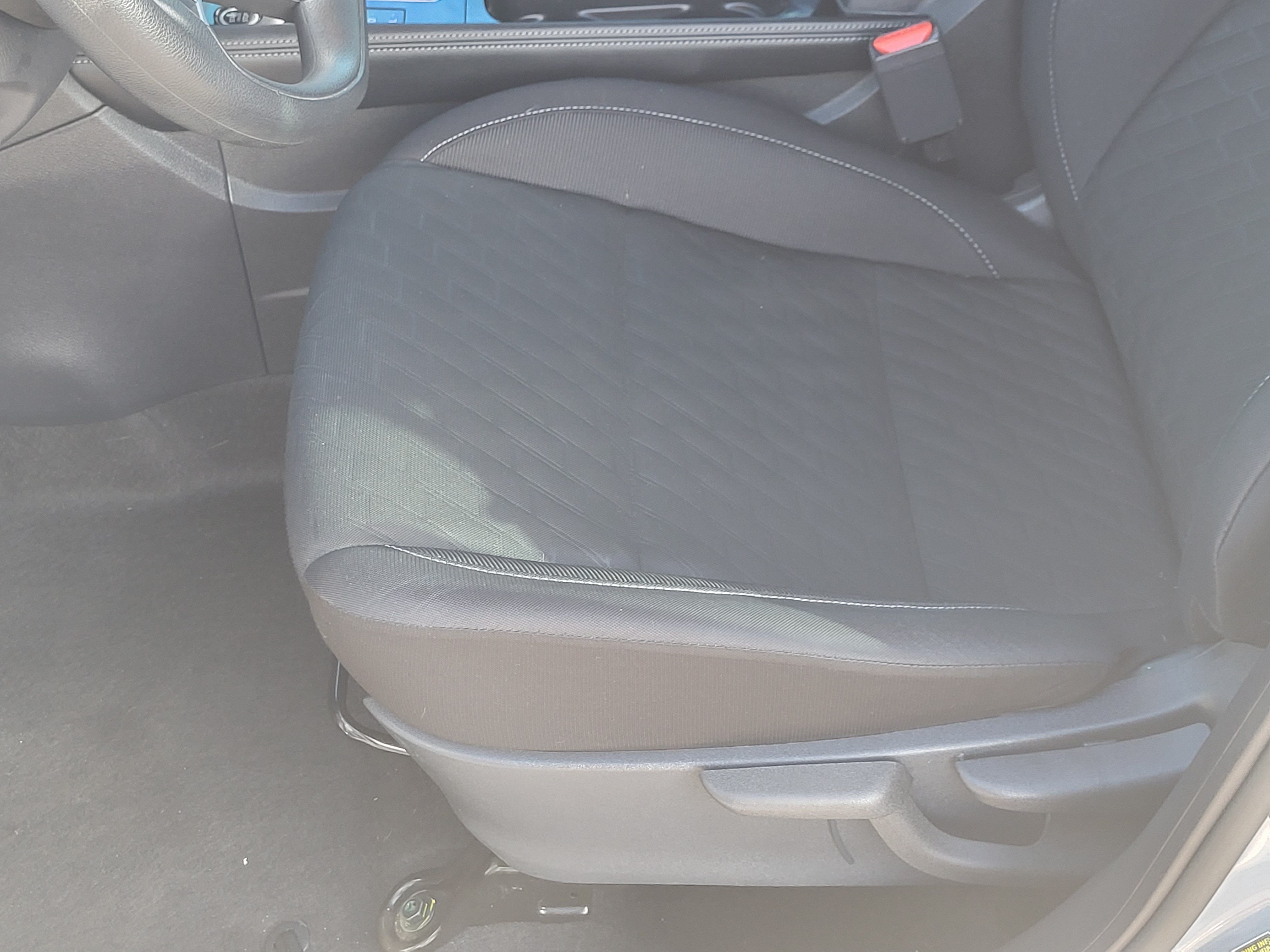 Certified 2023 Nissan Kicks SV FWD image 22