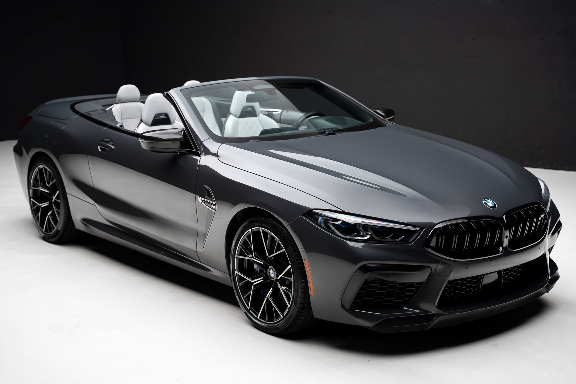 Used 2020 BMW M8 Convertible AWD/4WD image 44