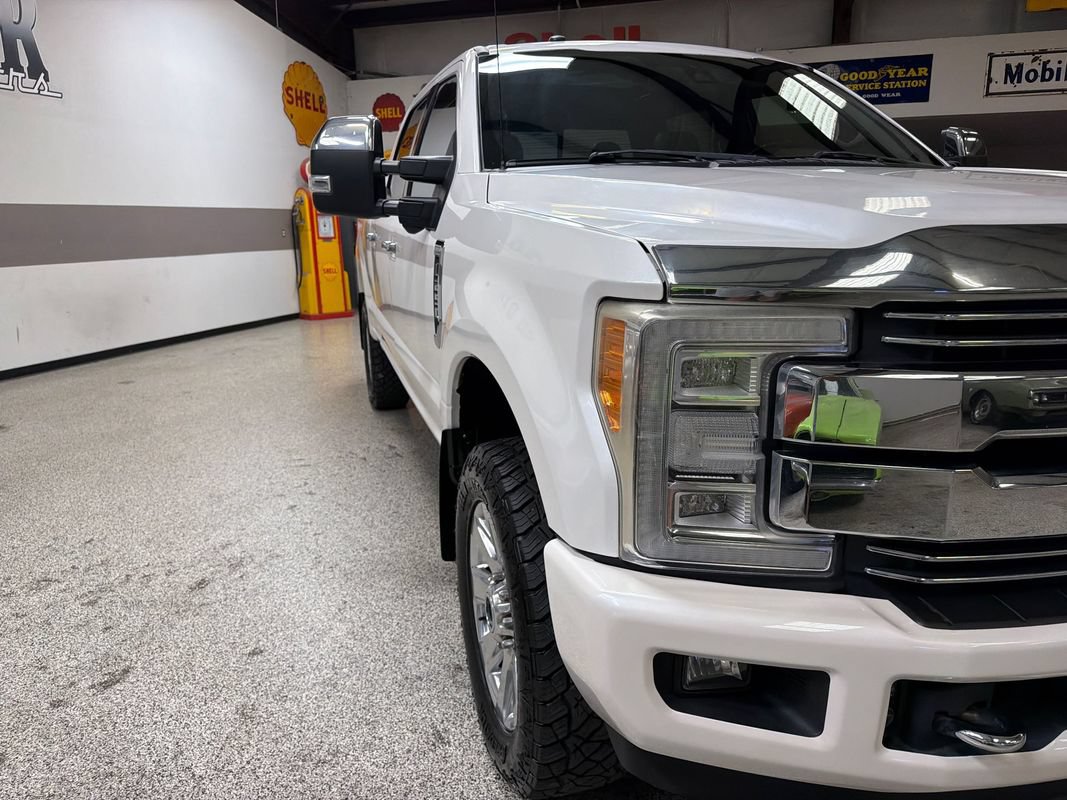 Used 2017 Ford F250 Platinum w/ Platinum Ultimate Package AWD/4WD image 14