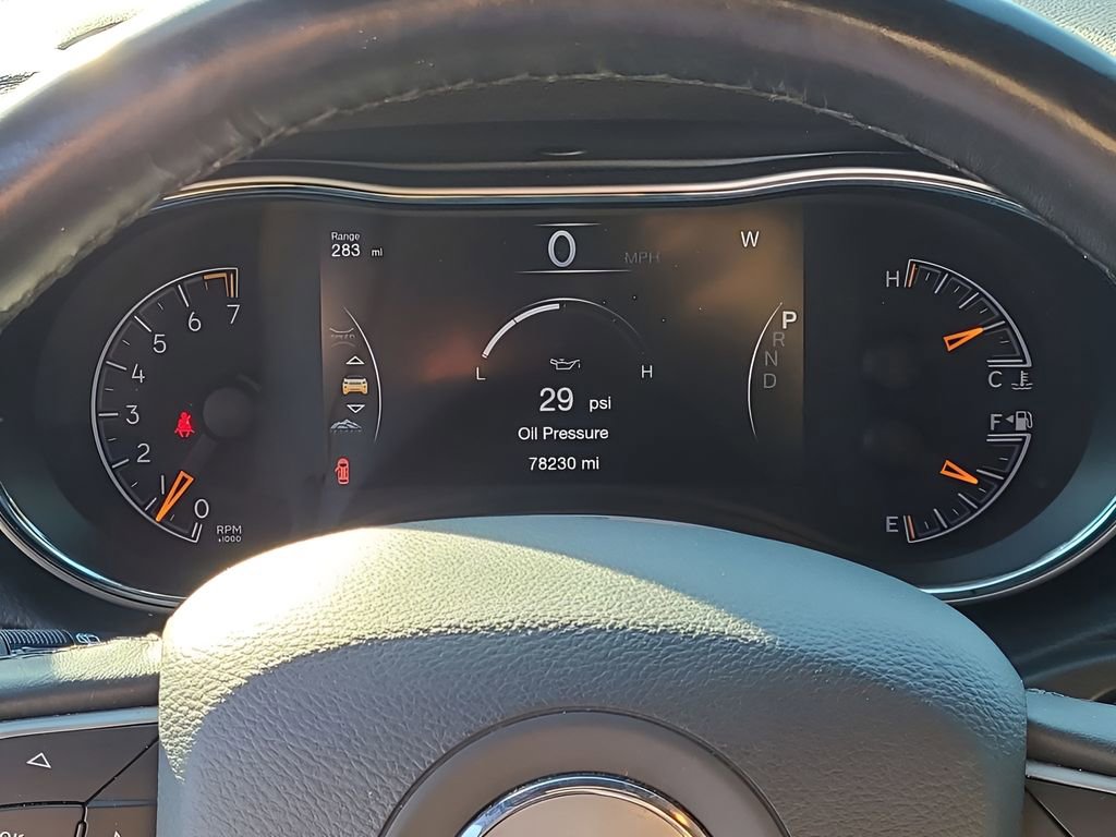 Used 2021 Jeep Grand Cherokee Limited w/ Luxury Group II image 36